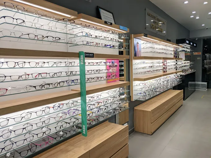 Titan Eye+ at Ambattur